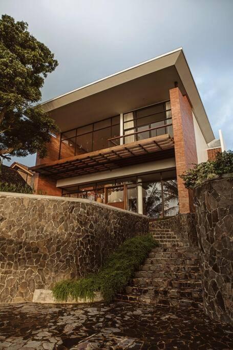 Villa Yats Cocoon Kaliurang Esterno foto